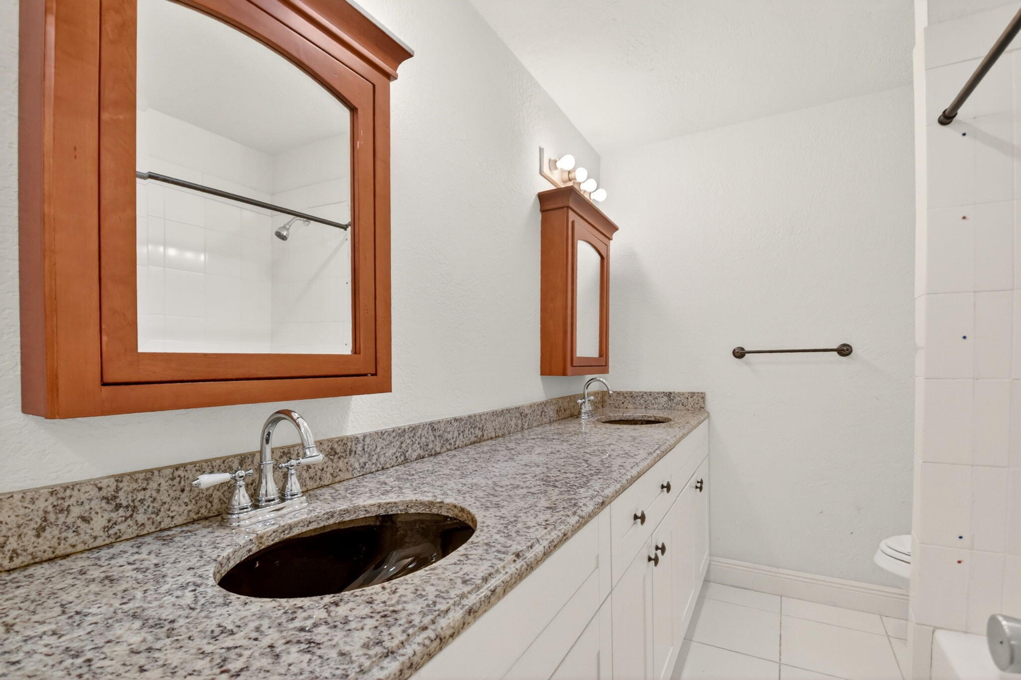 FOUNTAINS OF PALM BEACH CONDO 7 - Residential