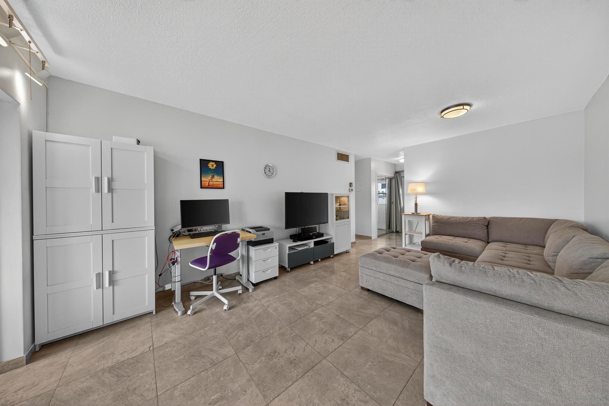 LEISUREVILLE FAIRWAY NINE - Residential