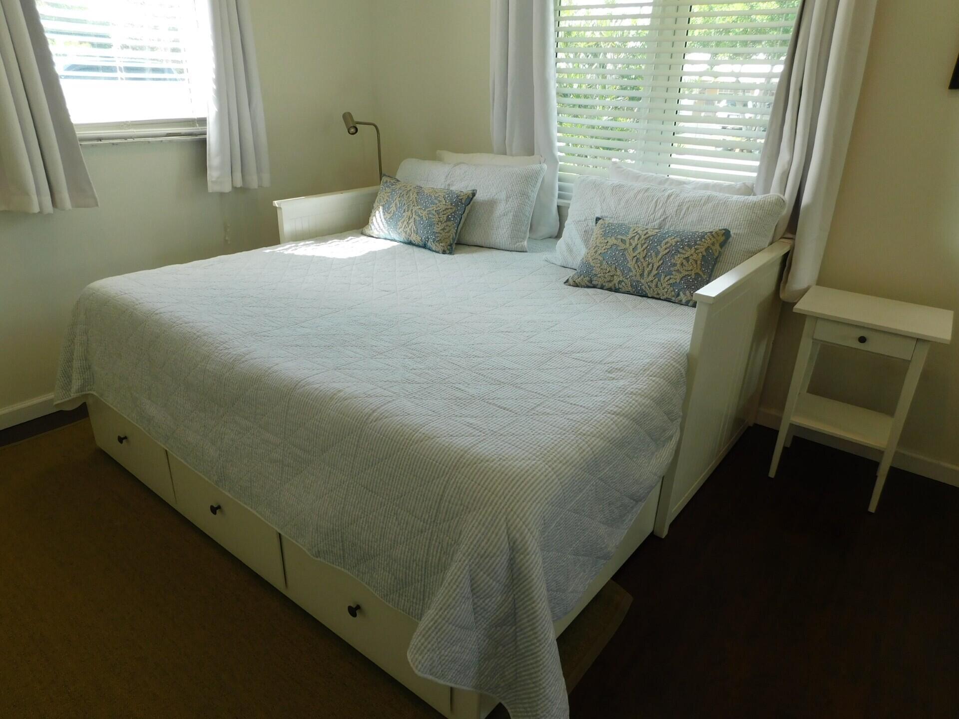 FAIRWAY HEIGHTS - Residential Lease
