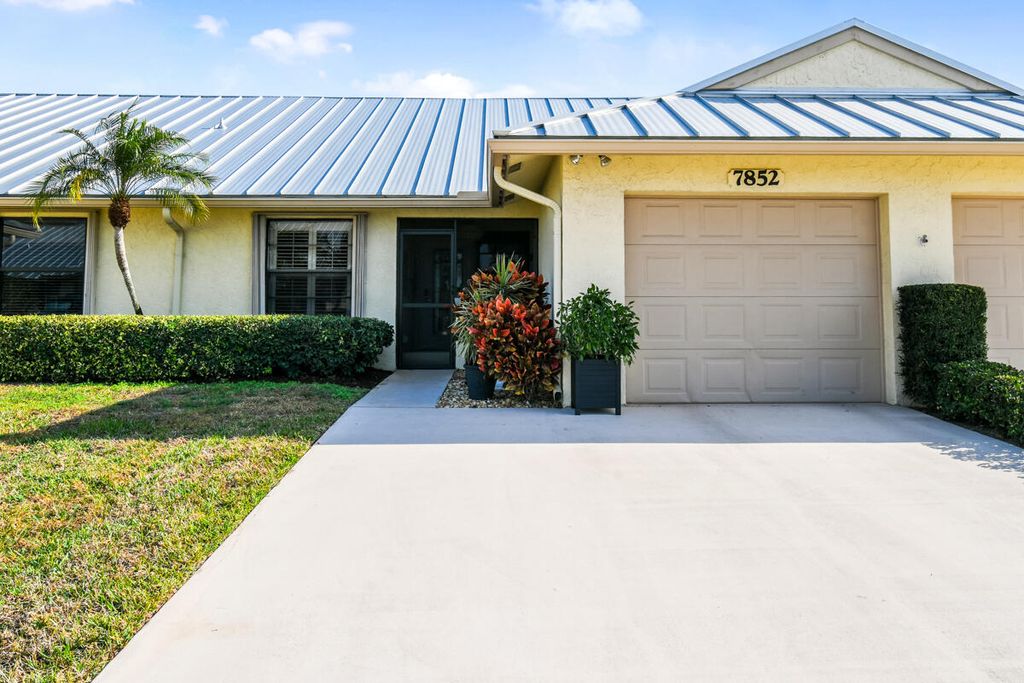 Photo of 7852 SE Sugar Sand Circle, Hobe Sound, FL 33455 (MLS # R11166361)