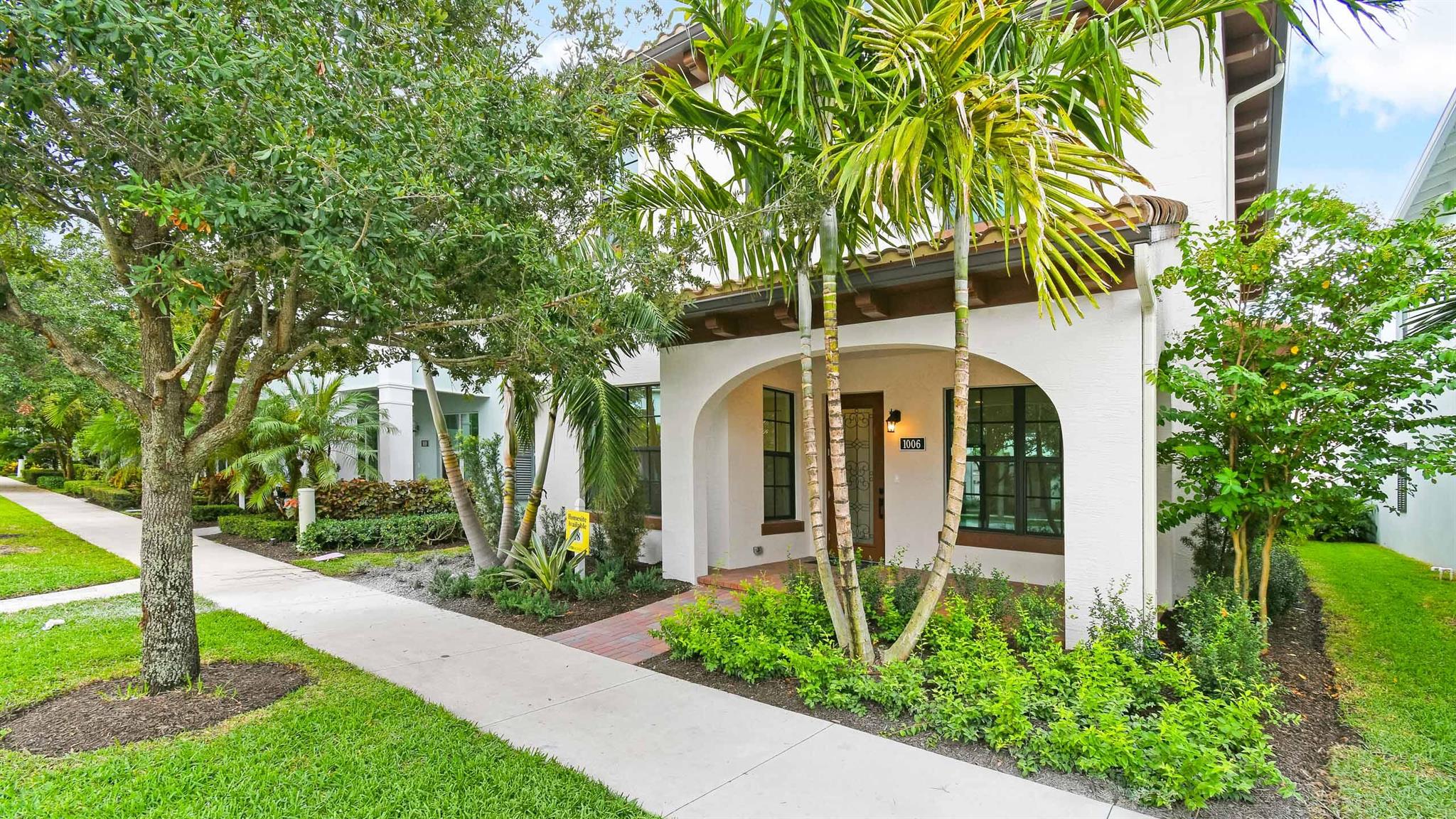 View Palm Beach Gardens, FL 33418 house
