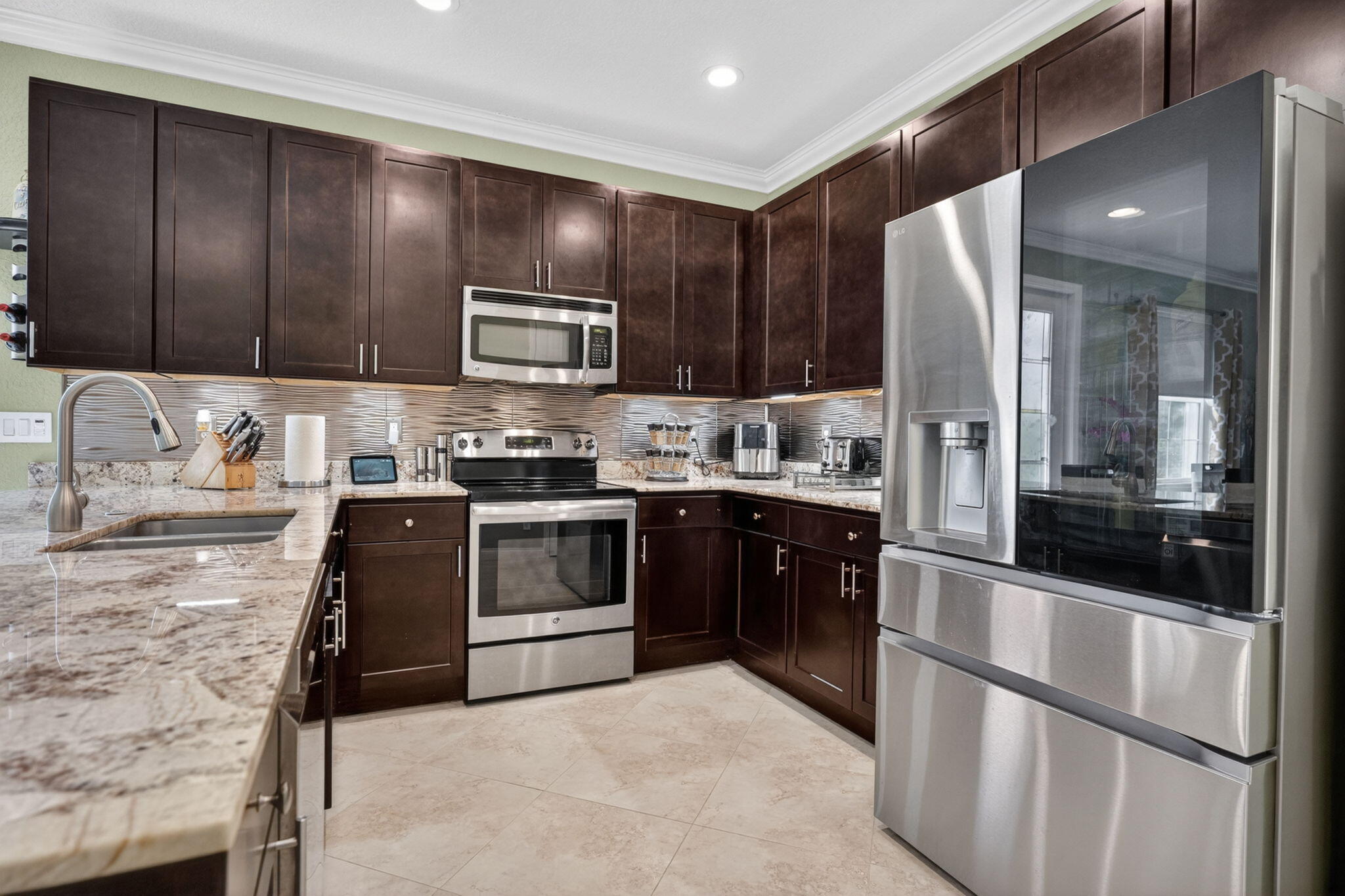 RIVER GLEN - Residential