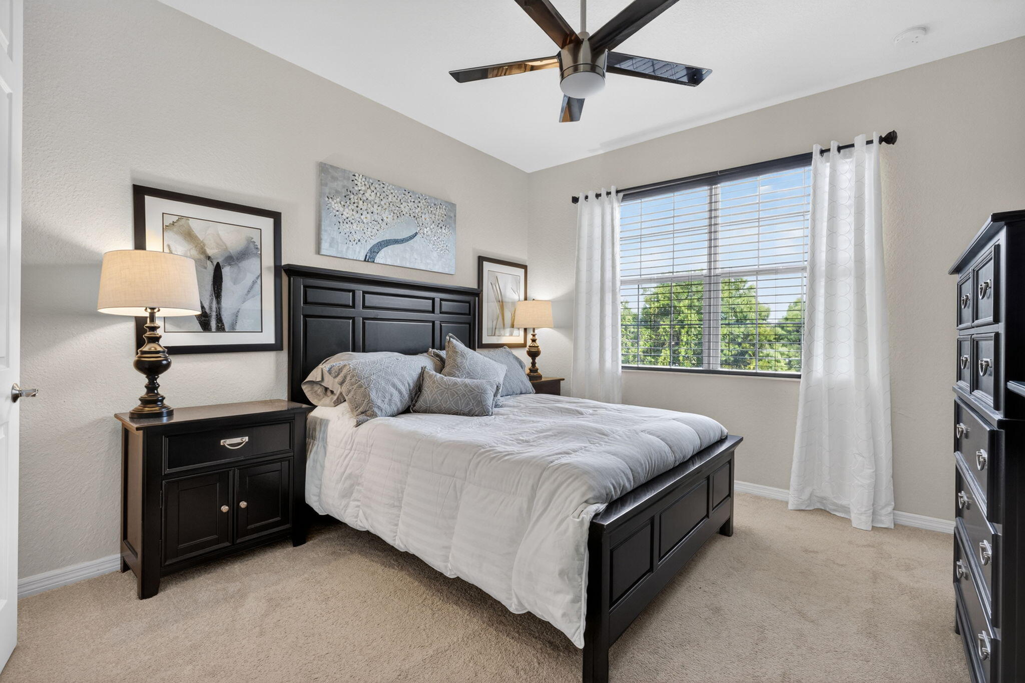 RIVER GLEN - Residential