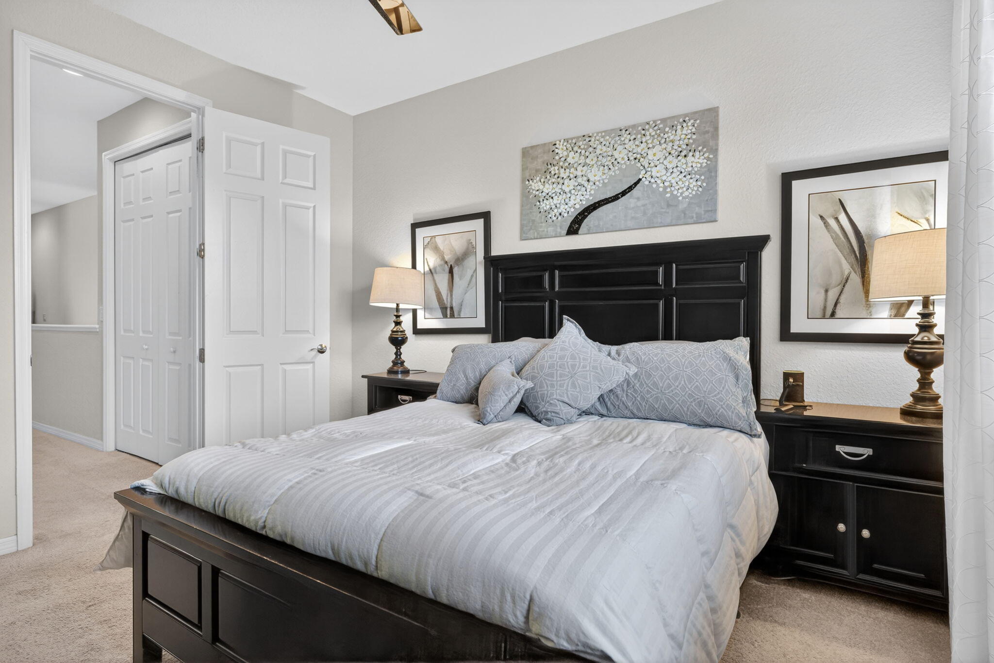 RIVER GLEN - Residential