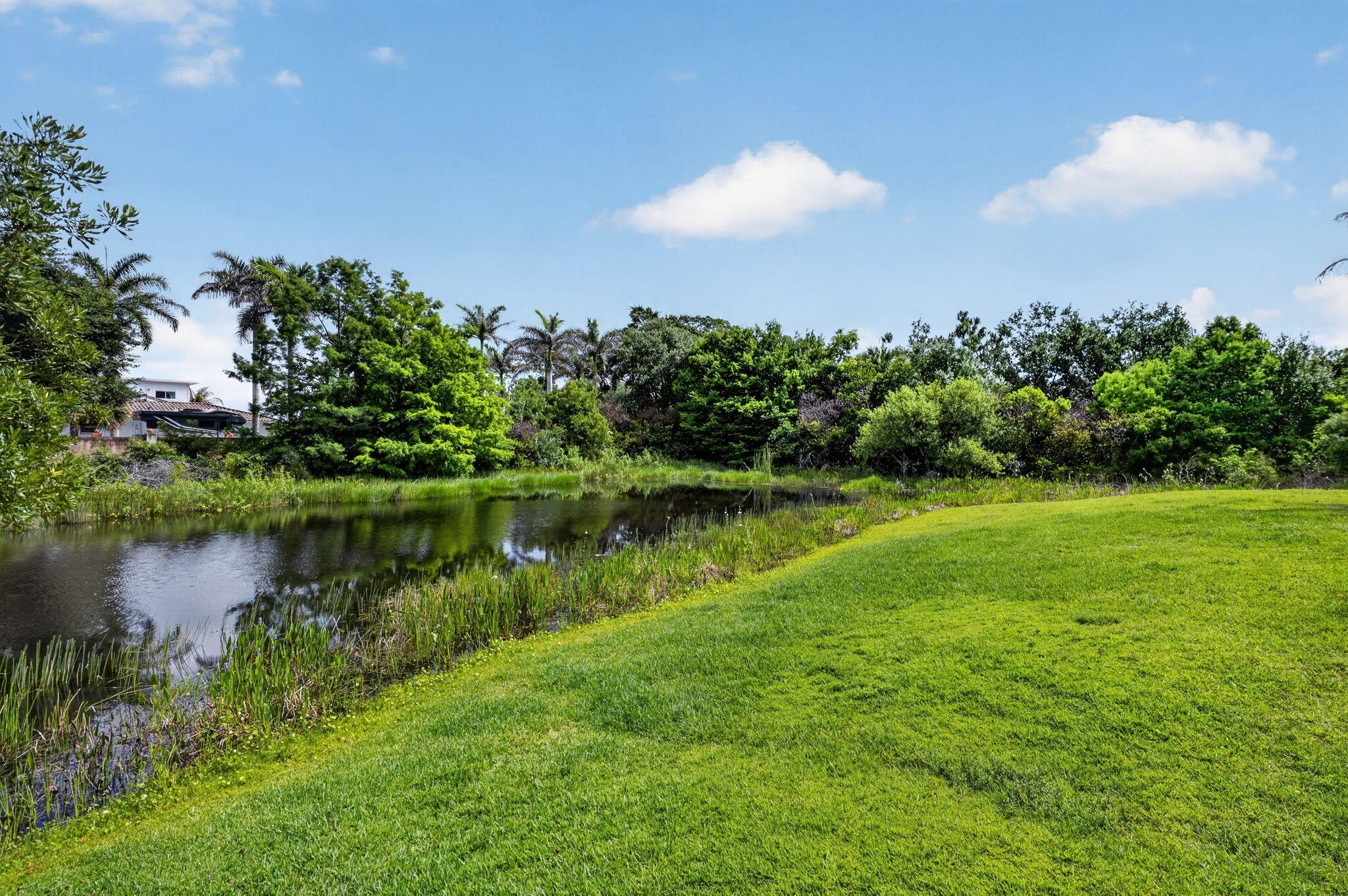 RIVER GLEN - Residential