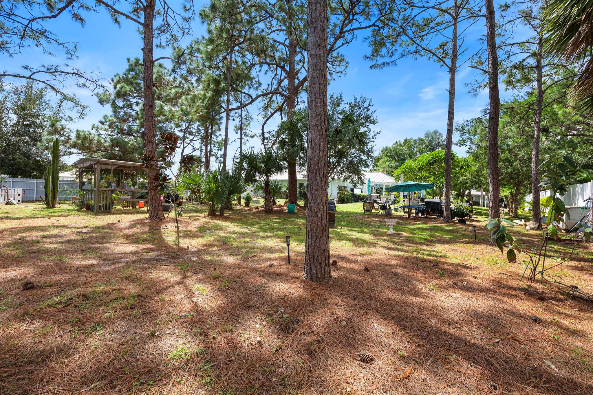 PORT ST LUCIE SECTION 15 - Land