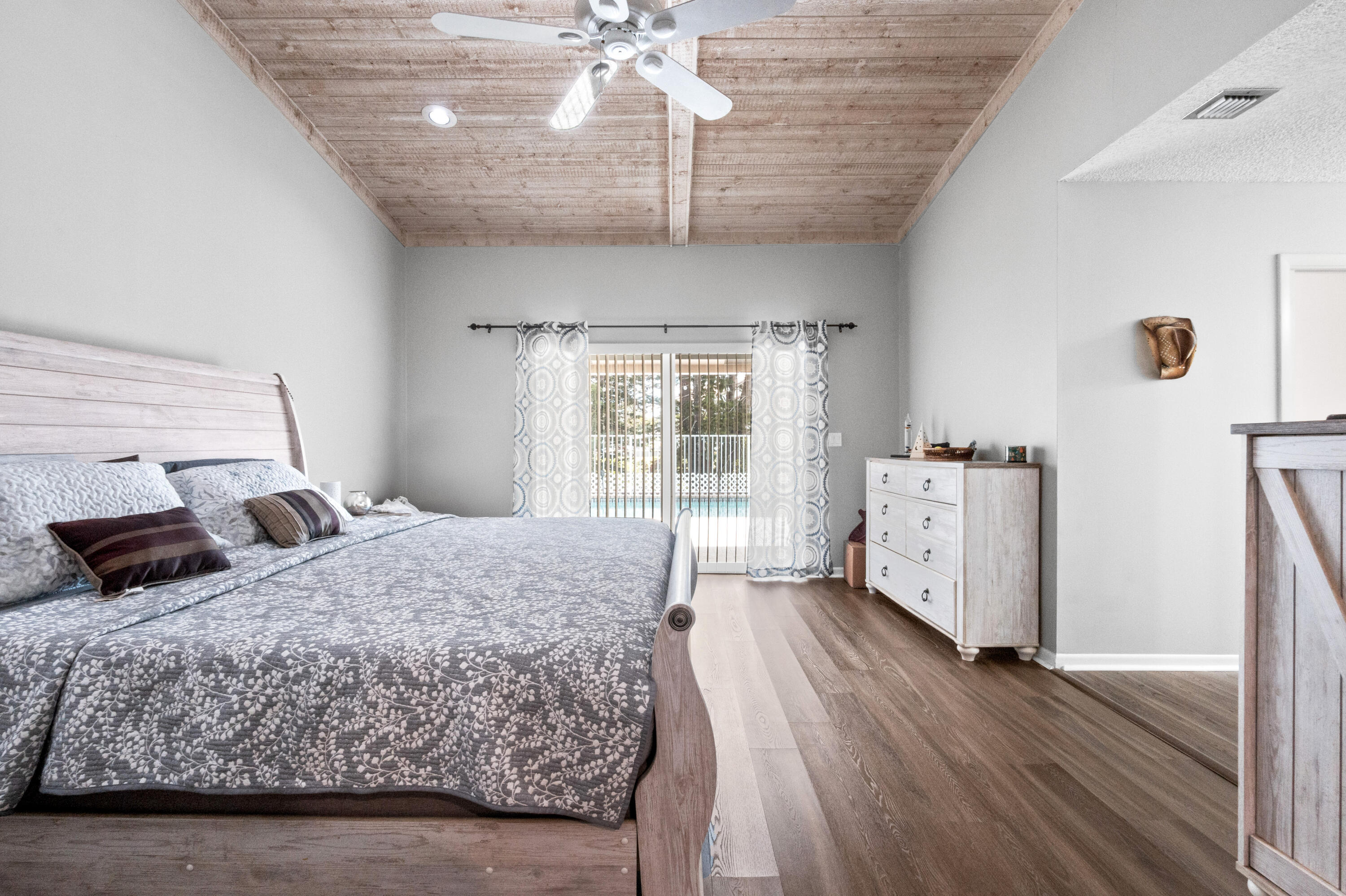 WOODMONT TRACT 57 - Residential