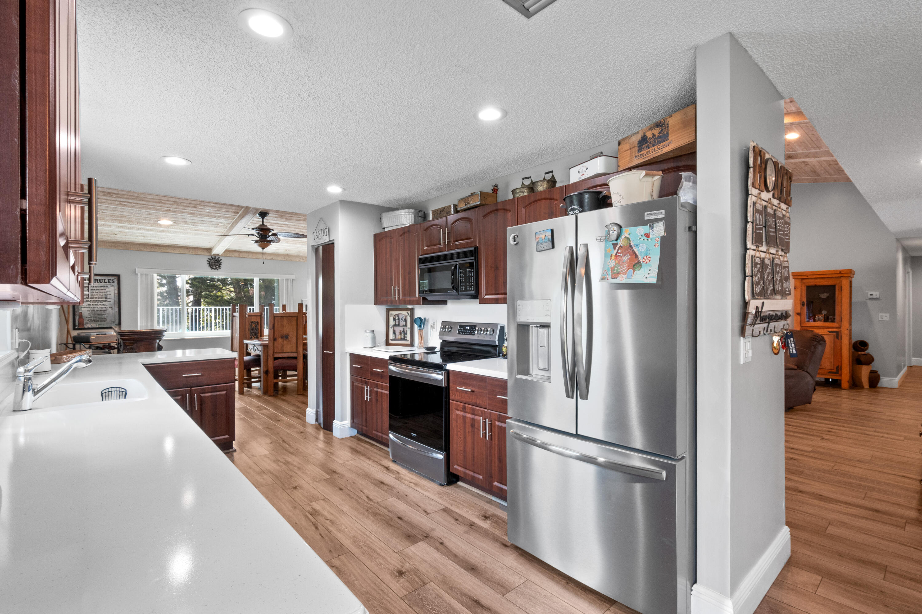 WOODMONT TRACT 57 - Residential