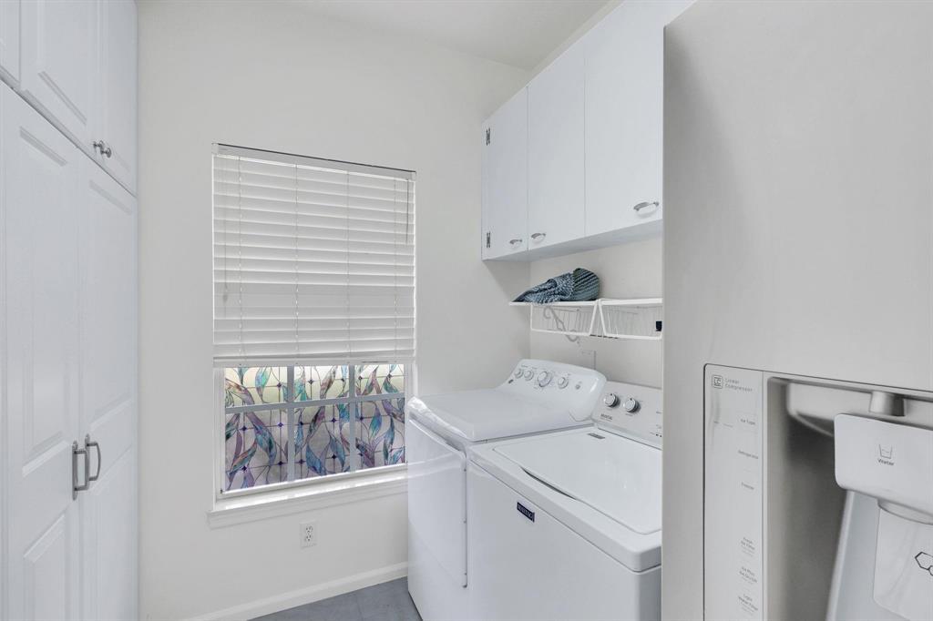 PINE CREEK TOWN HOMES PHA - Residential Lease