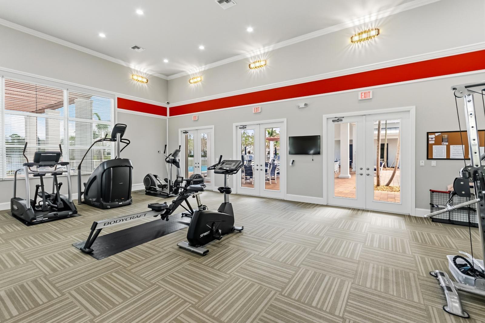 Hampton Cay - Residential