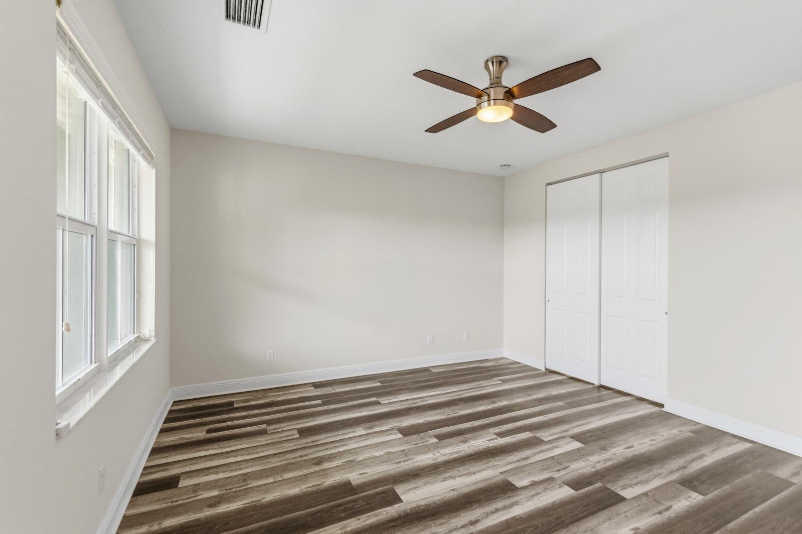 Hampton Cay - Residential