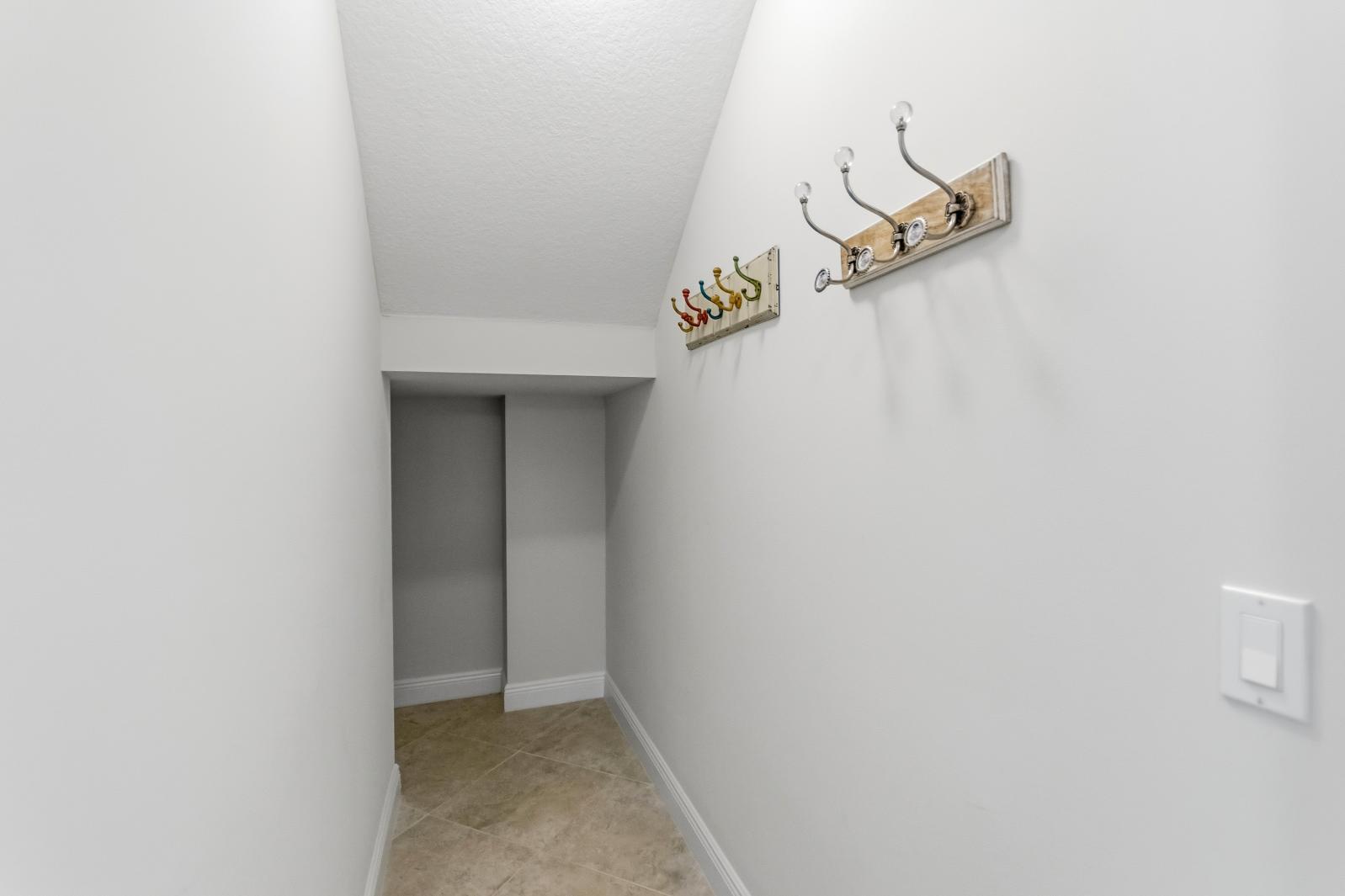 Hampton Cay - Residential