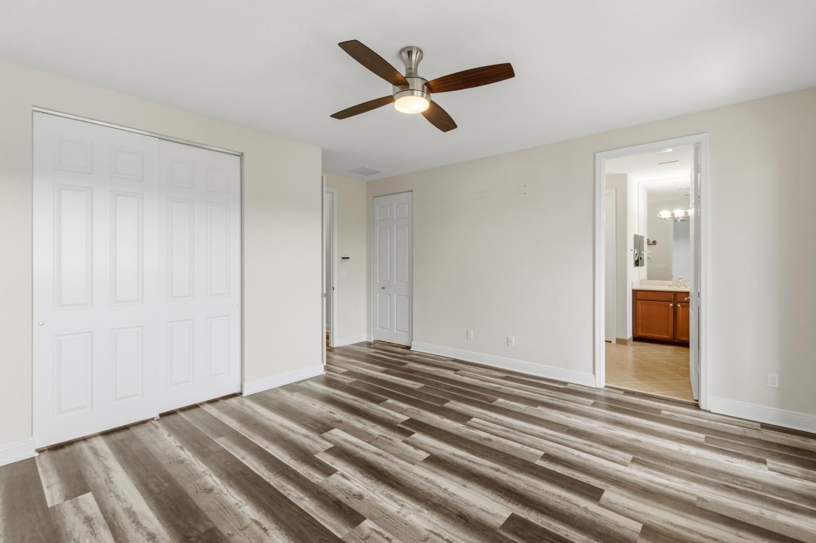 Hampton Cay - Residential