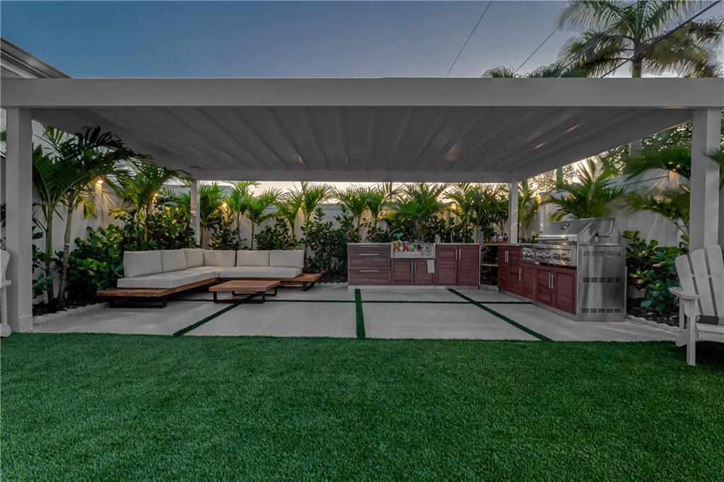 LAKE PLACID - Residential