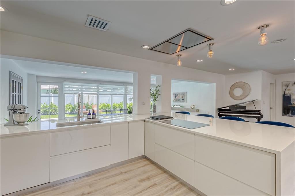 LAKE PLACID - Residential