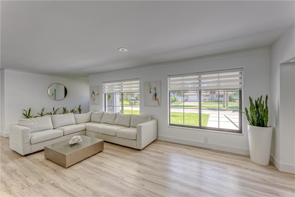 LAKE PLACID - Residential