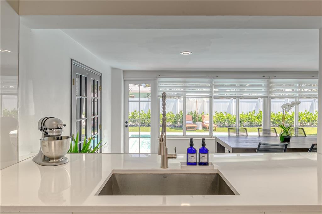 LAKE PLACID - Residential