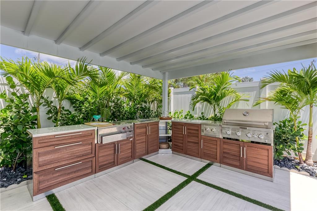 LAKE PLACID - Residential