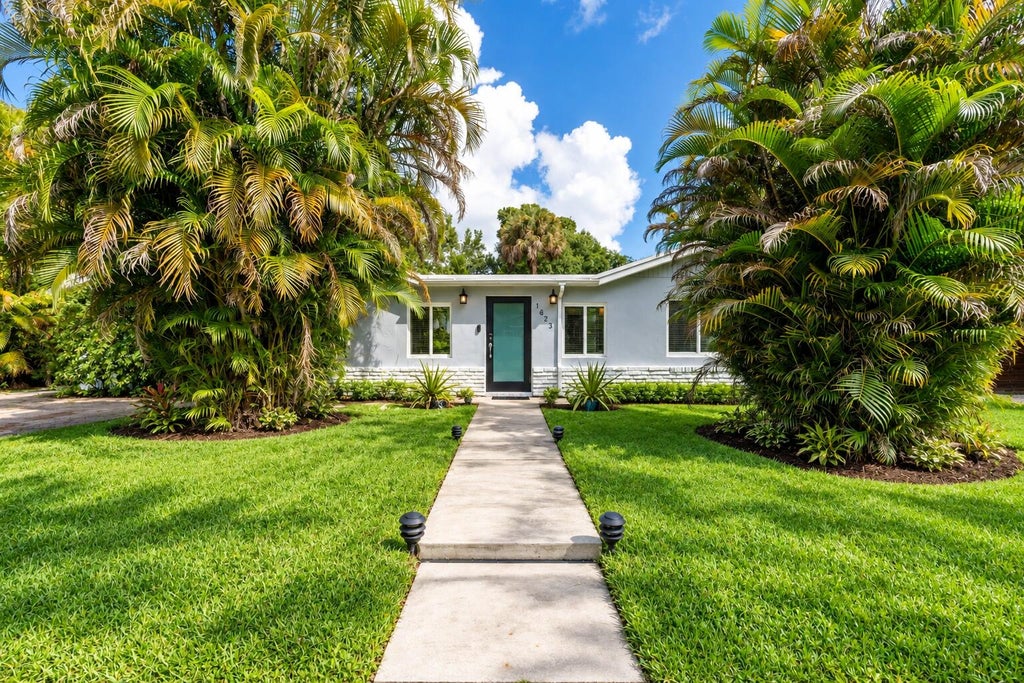 Photo of 1823 SW 22ND Street, Fort Lauderdale, FL 33315 (MLS # B26082835)
