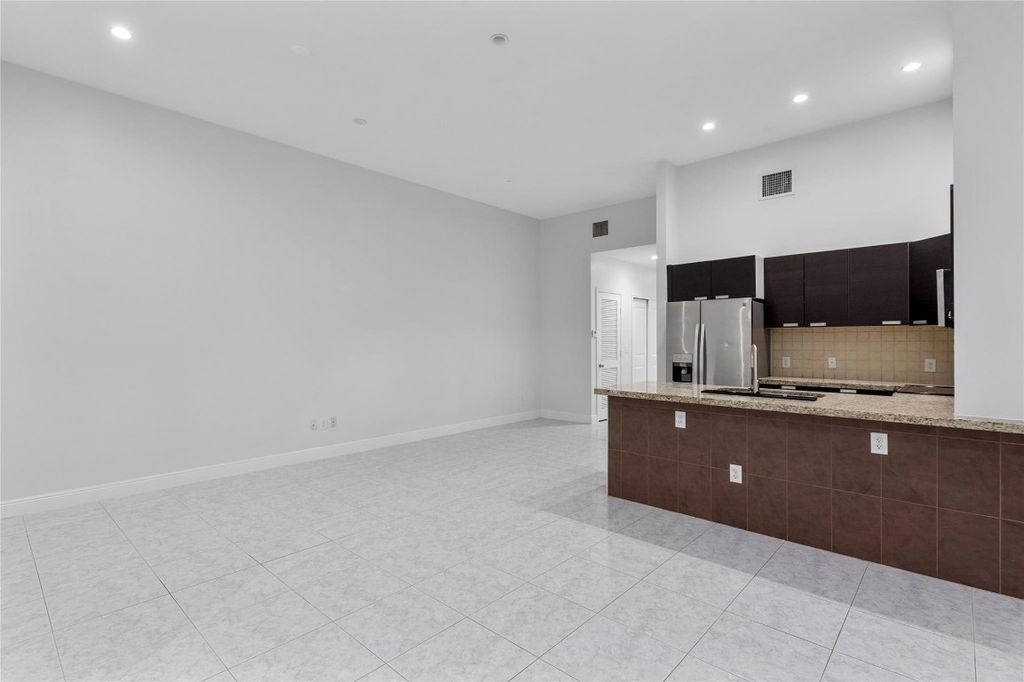 Photo of 316 SW 16th Street #B, Fort Lauderdale, FL 33315 (MLS # F10545300)