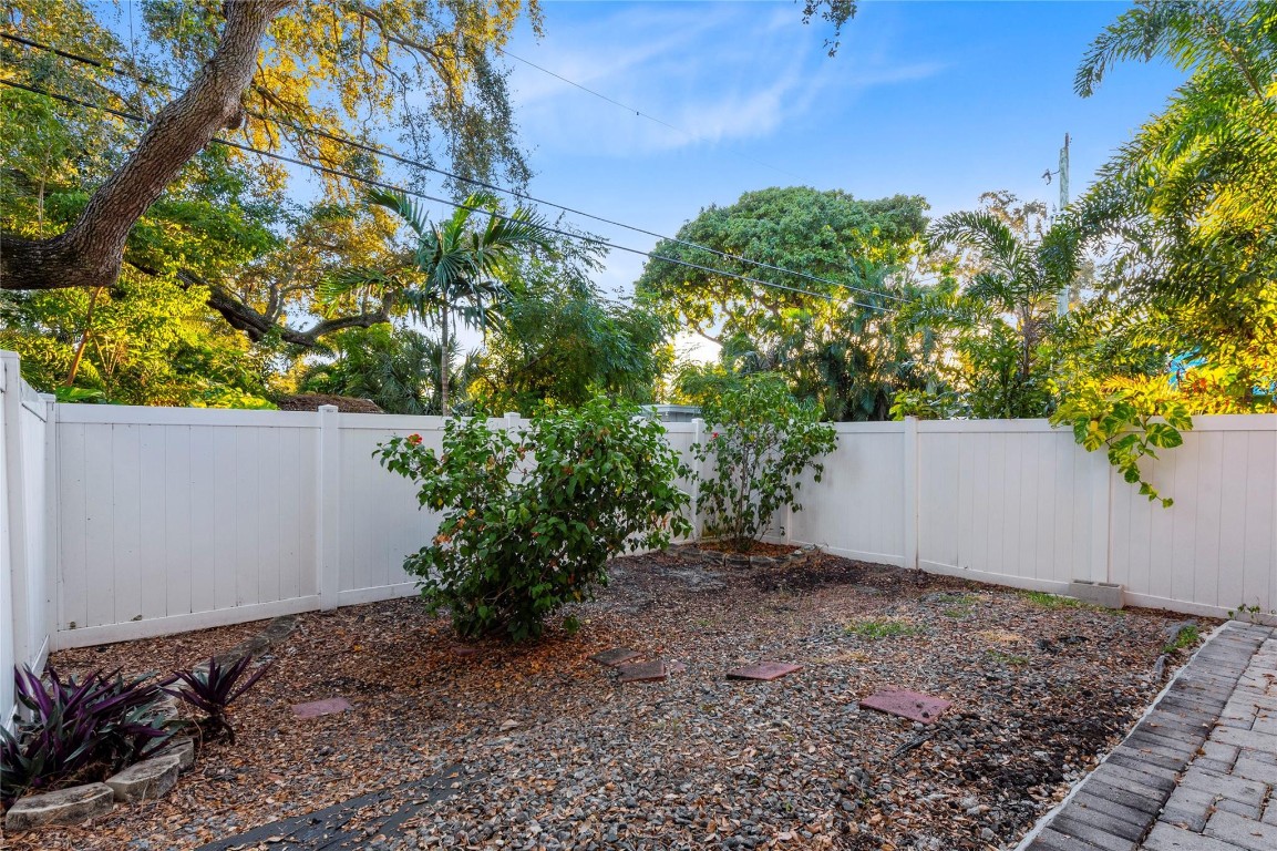 Croissant Park - Residential Lease