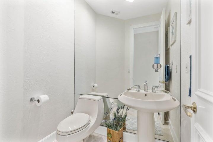 HIGH POINT - Residential