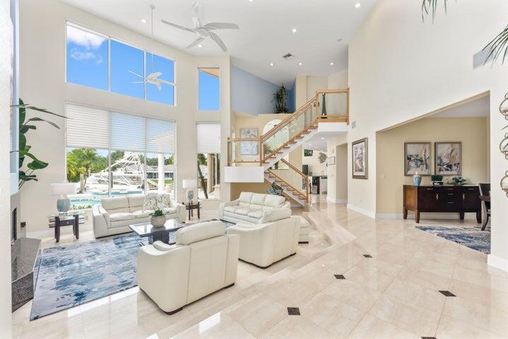 HIGH POINT - Residential