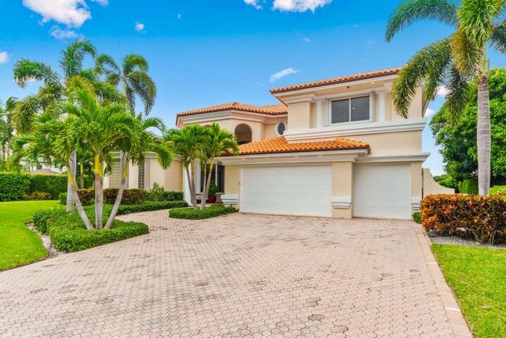 9 Island Road, Sewalls Point, FL, 34996/$4,200,000 3 9 Island Road