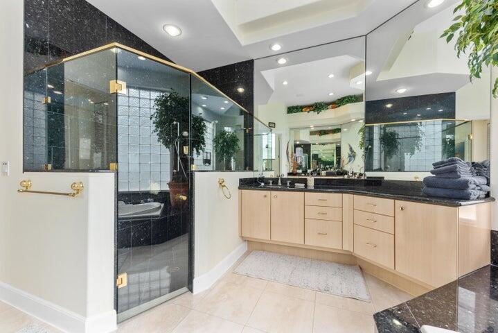 HIGH POINT - Residential