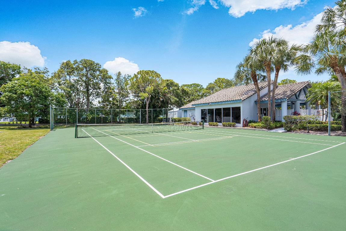 Carriage Gate - Residential Lease