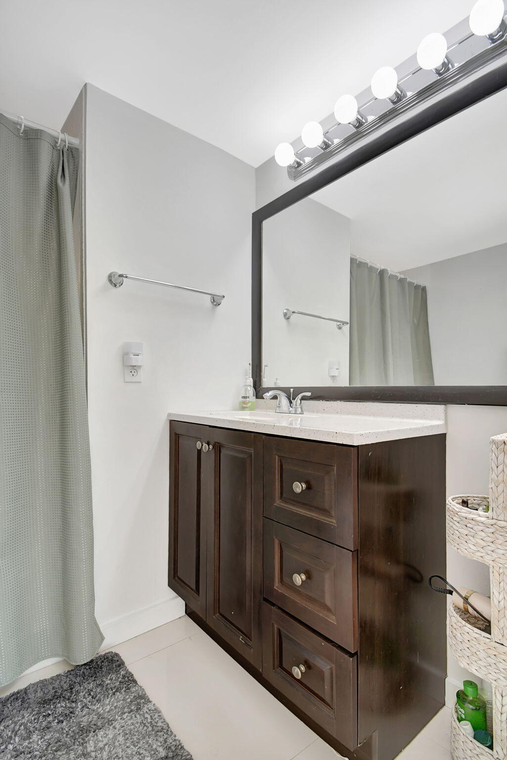 SUNRISE LAKES 97 CONDO - Residential