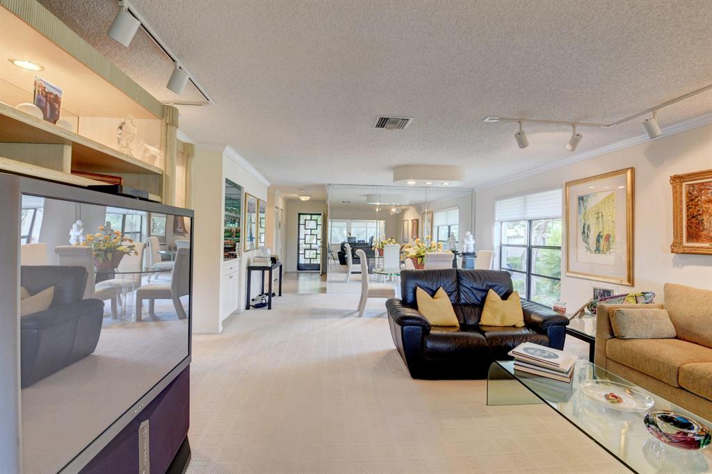 WESTGATE AT HUNTERS RUN C - Residential