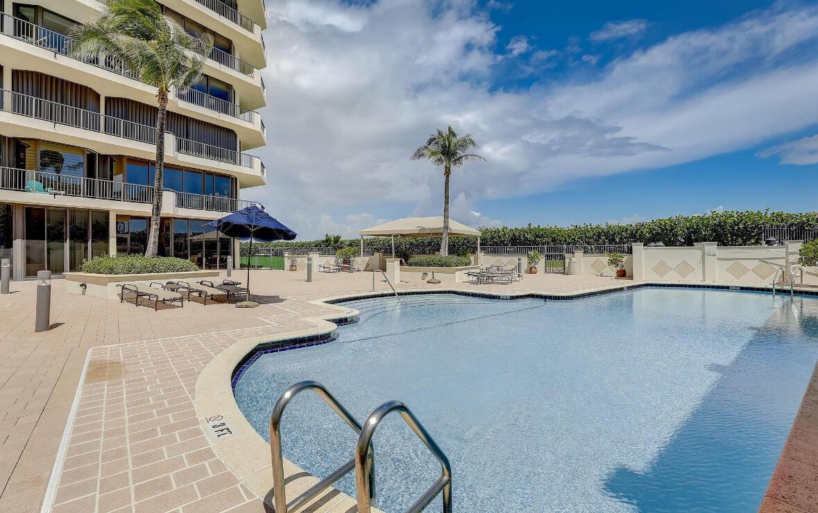 WATERFRONT ON THE OCEAN A - Residential