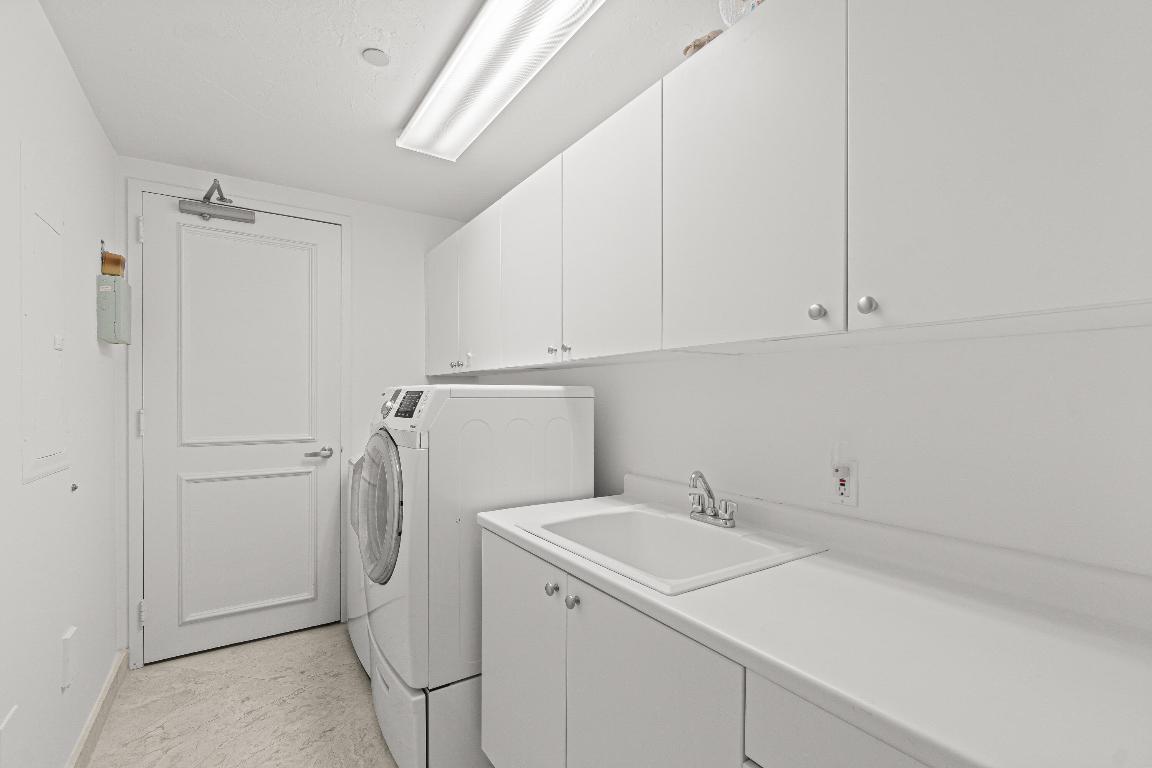 WATERFRONT ON THE OCEAN AT JUNO BEACH CO - Residential