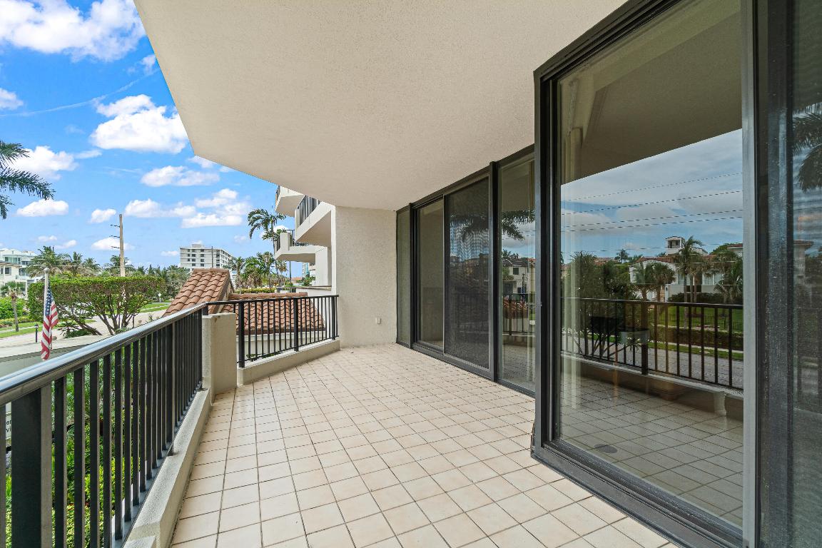 WATERFRONT ON THE OCEAN AT JUNO BEACH CO - Residential