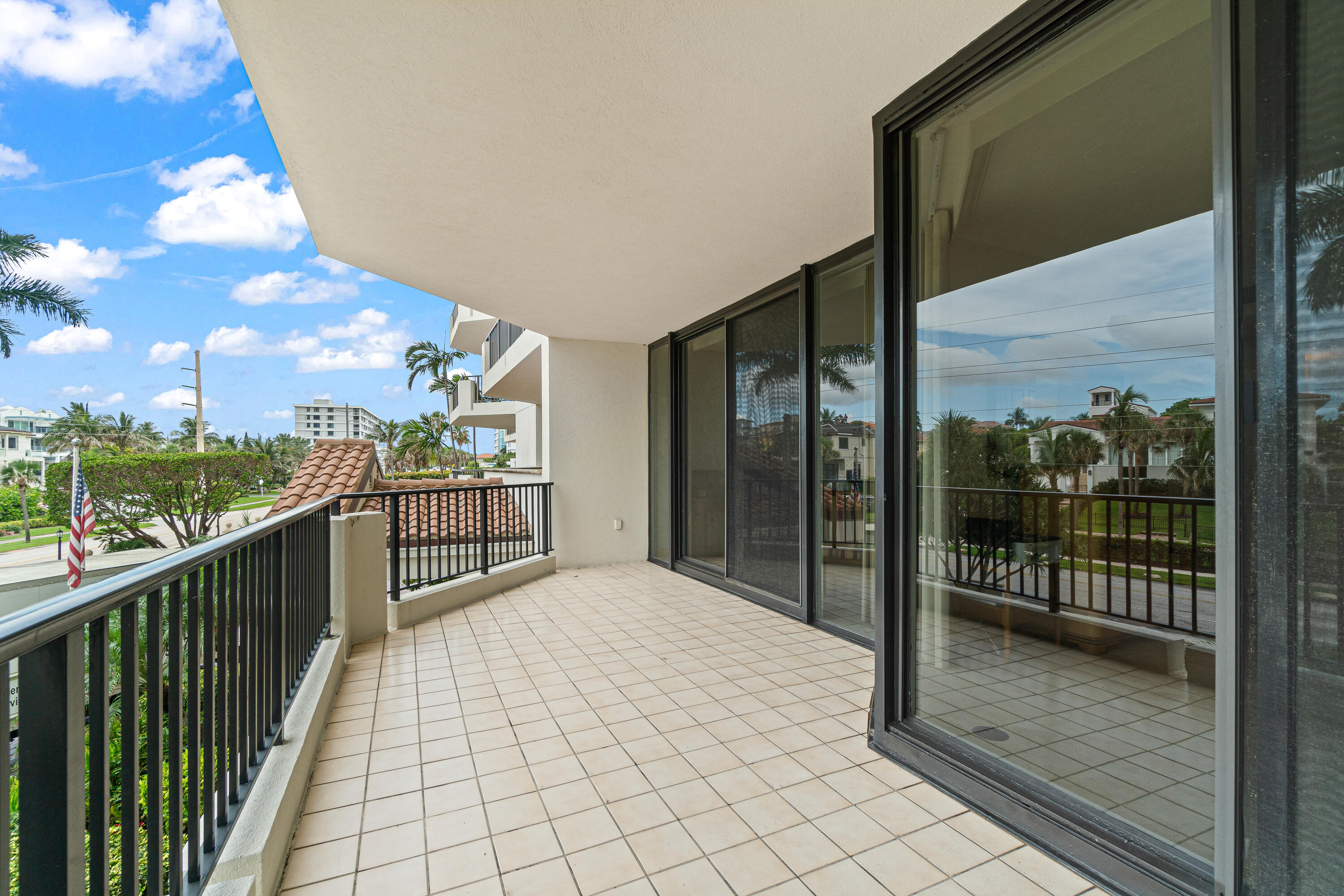 WATERFRONT ON THE OCEAN AT JUNO BEACH CO - Residential