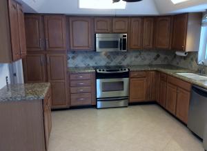 ROYAL OAK HILLS - Residential