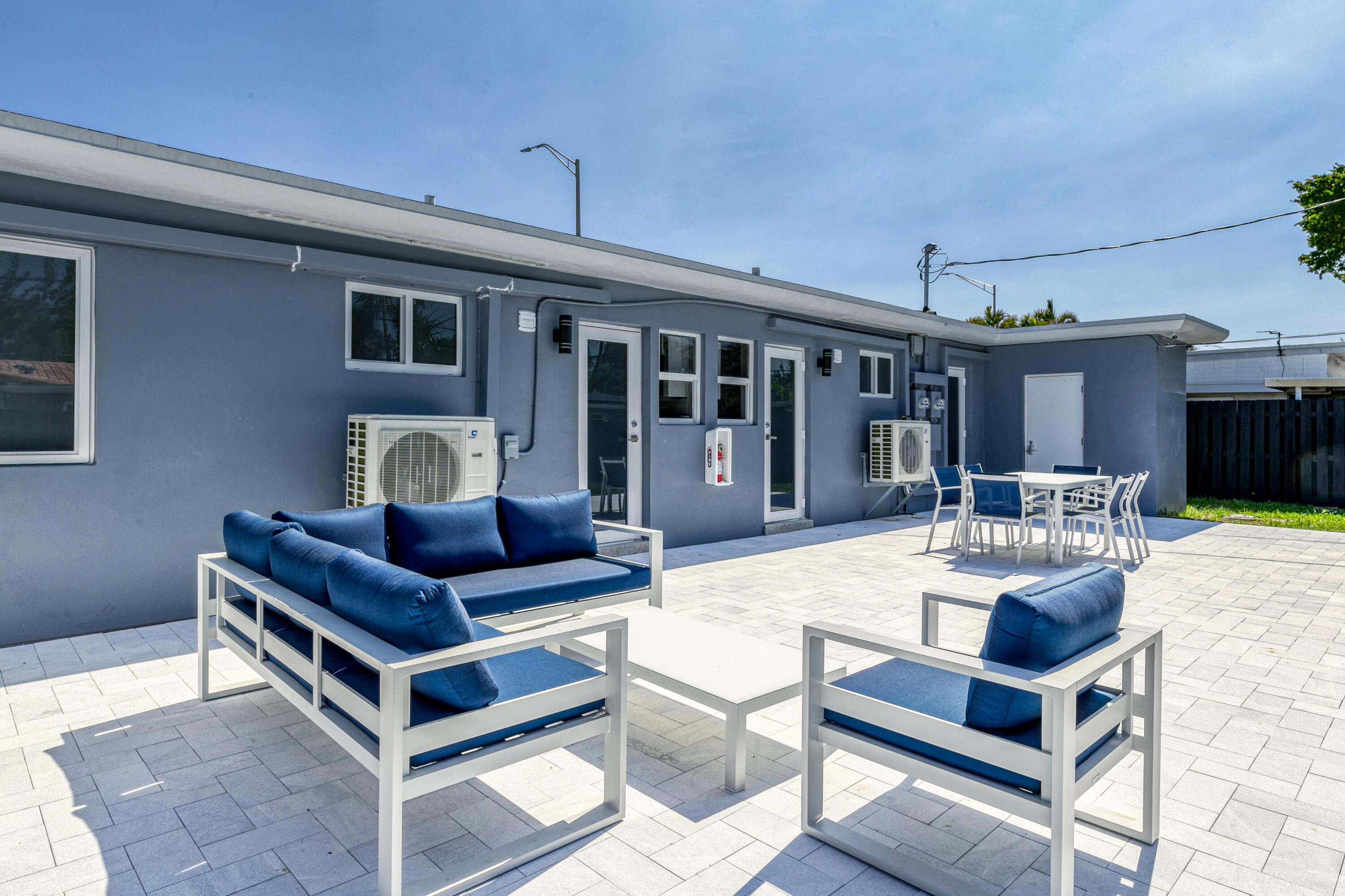 CORAL GARDENS - Residential Income