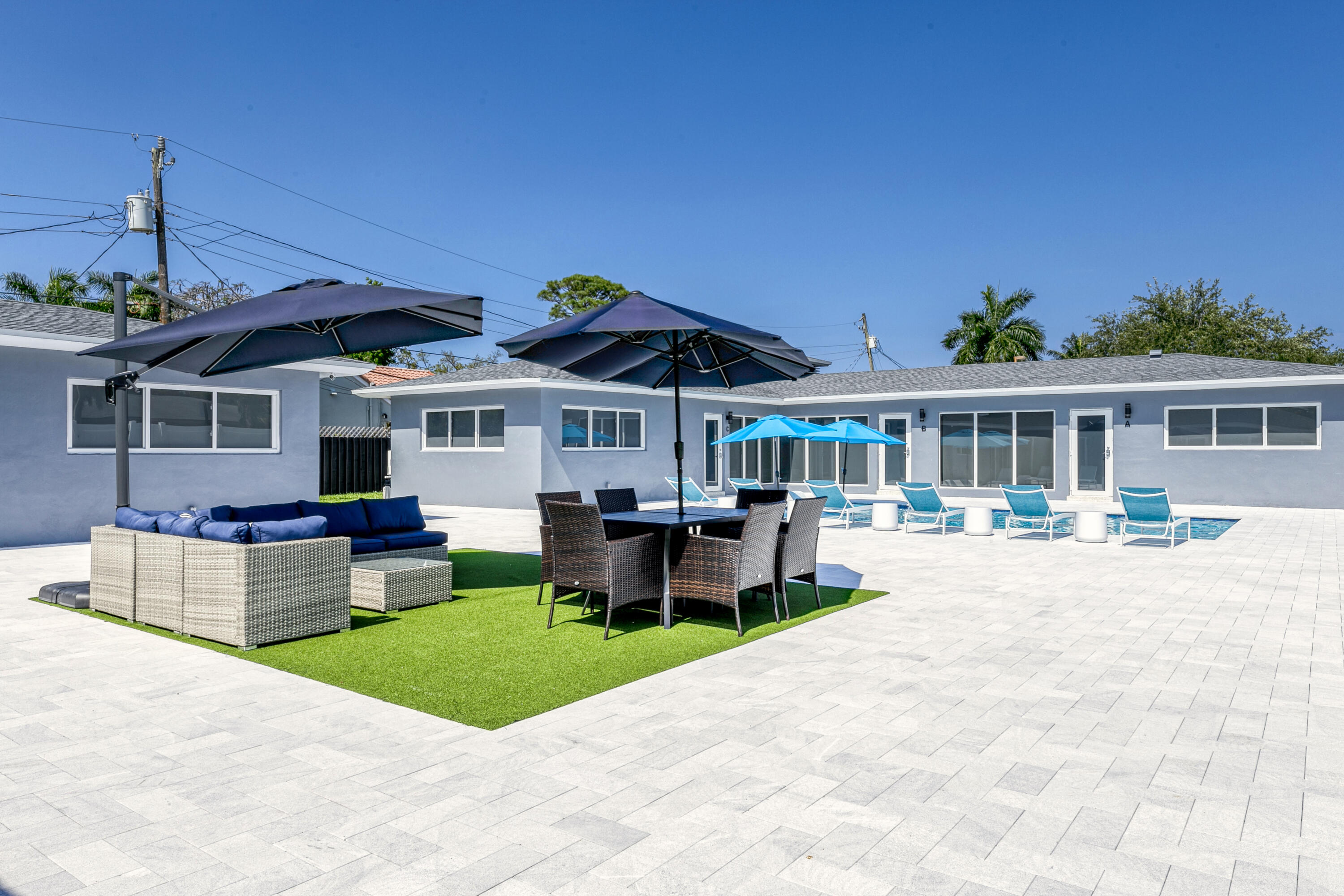 CORAL GARDENS - Residential Income