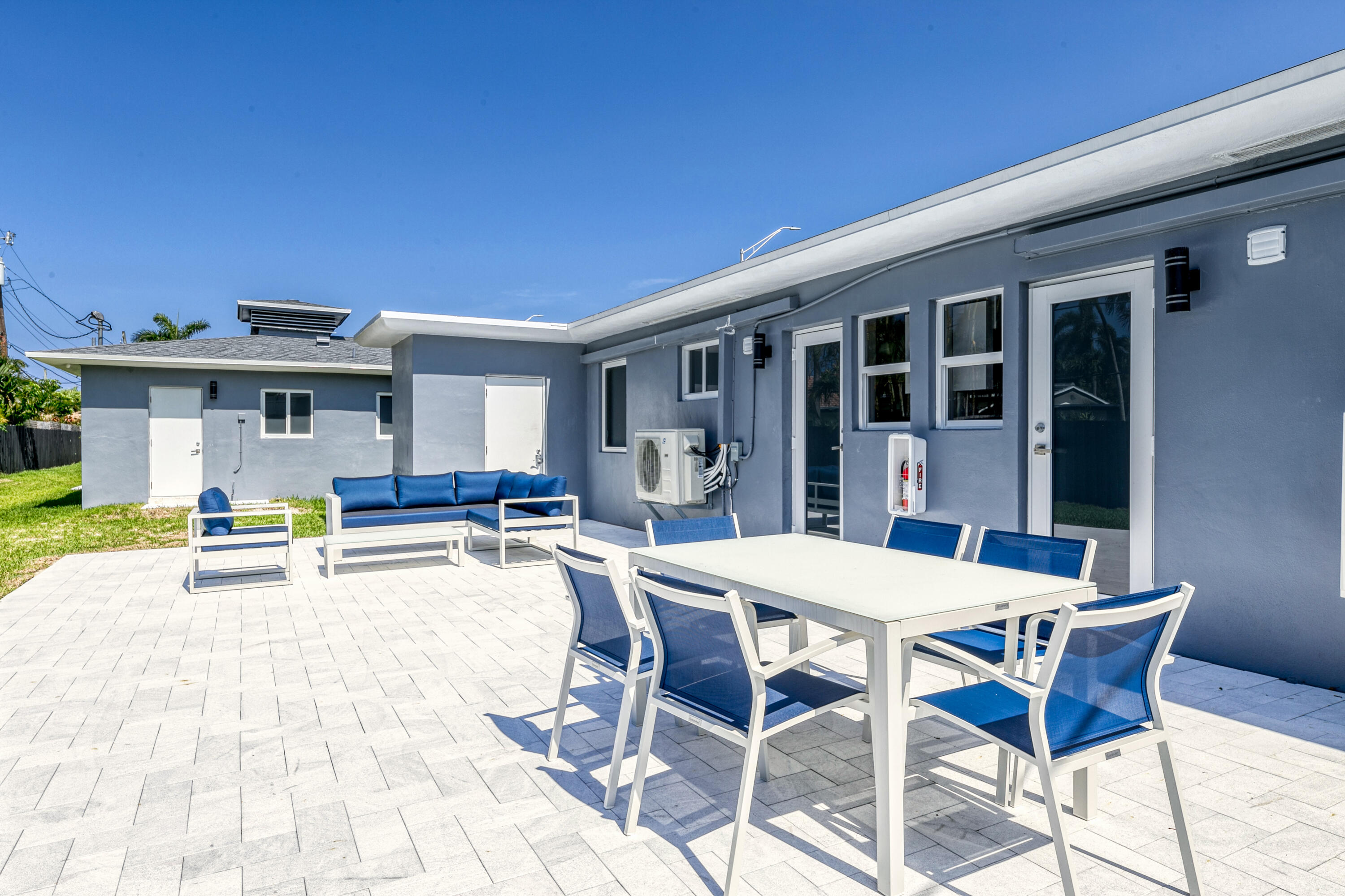 CORAL GARDENS - Residential Income