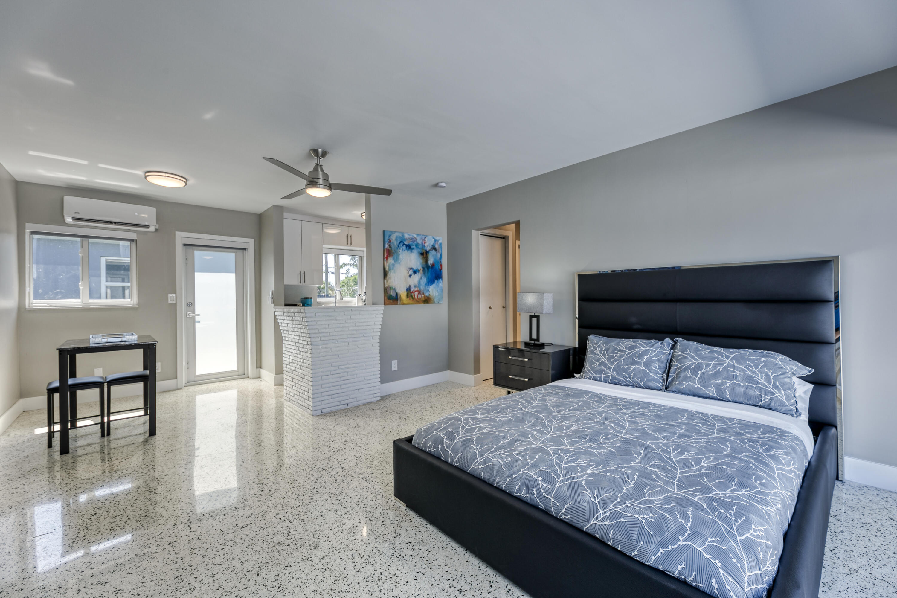 CORAL GARDENS - Residential Income