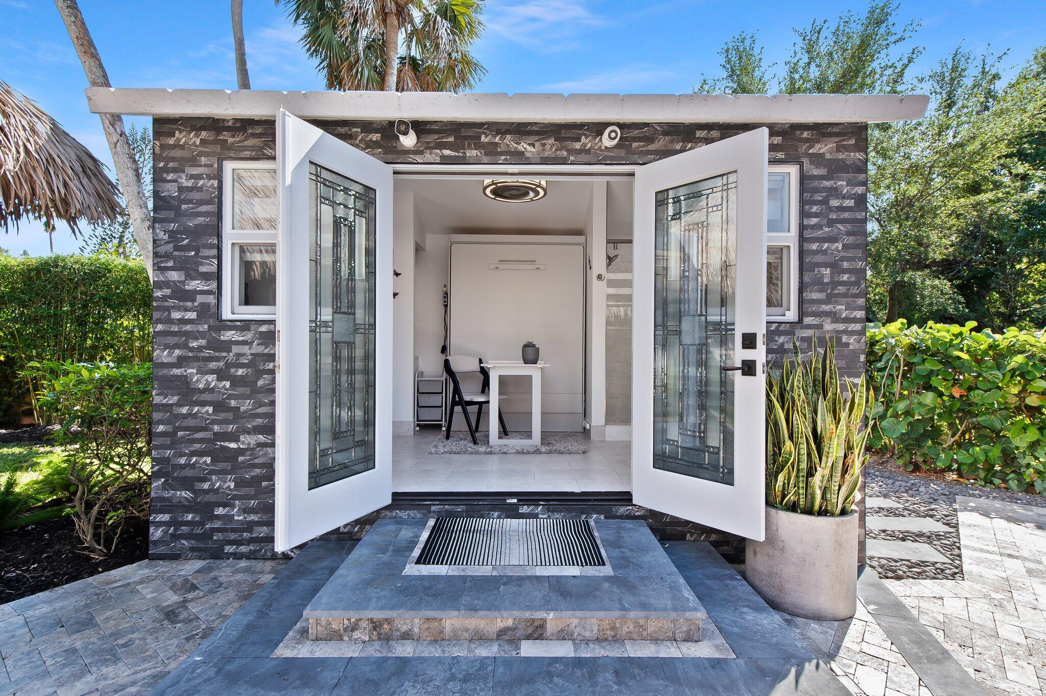 110 S Cortez Drive 110