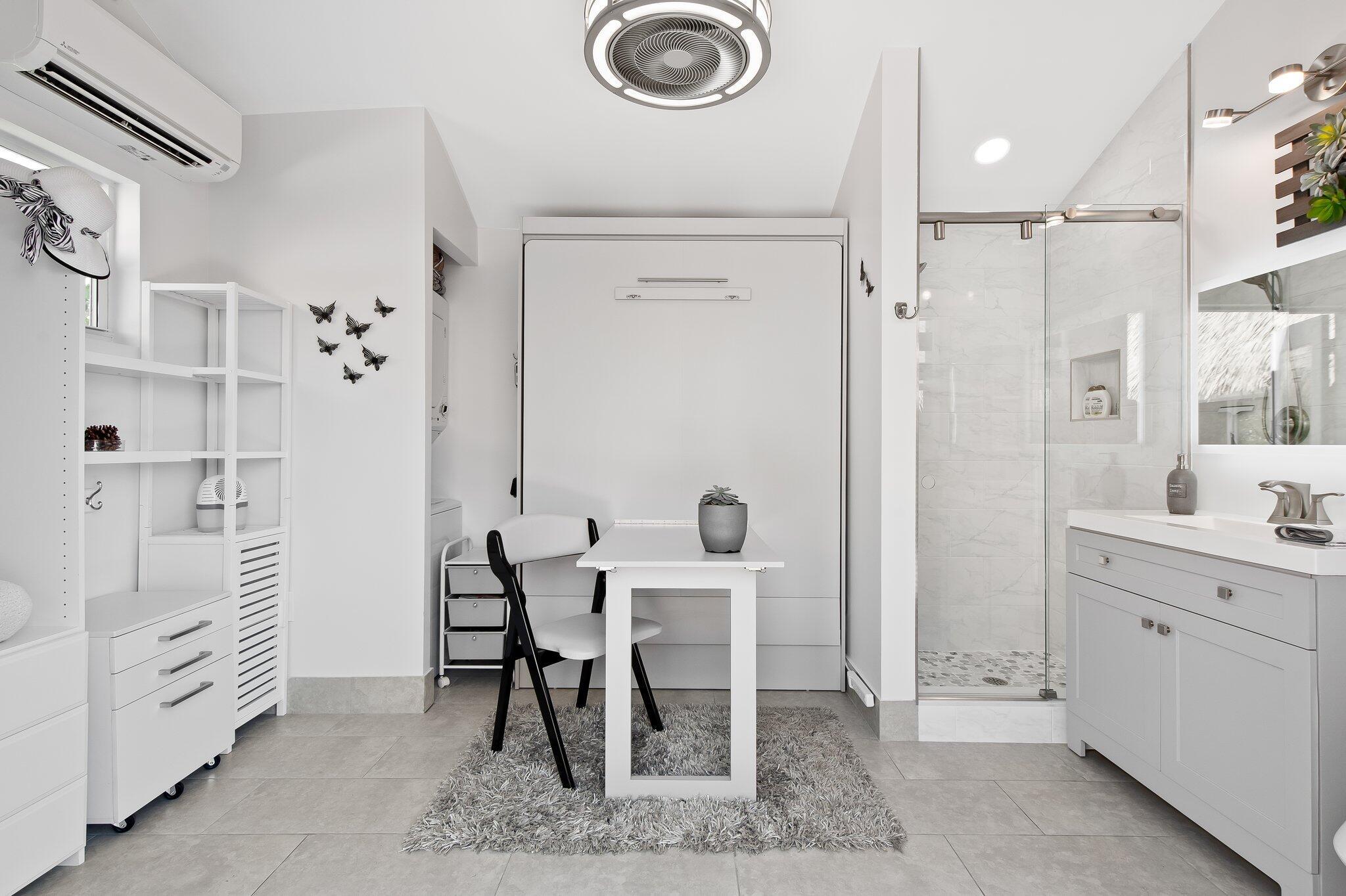 110 S Cortez Drive 110