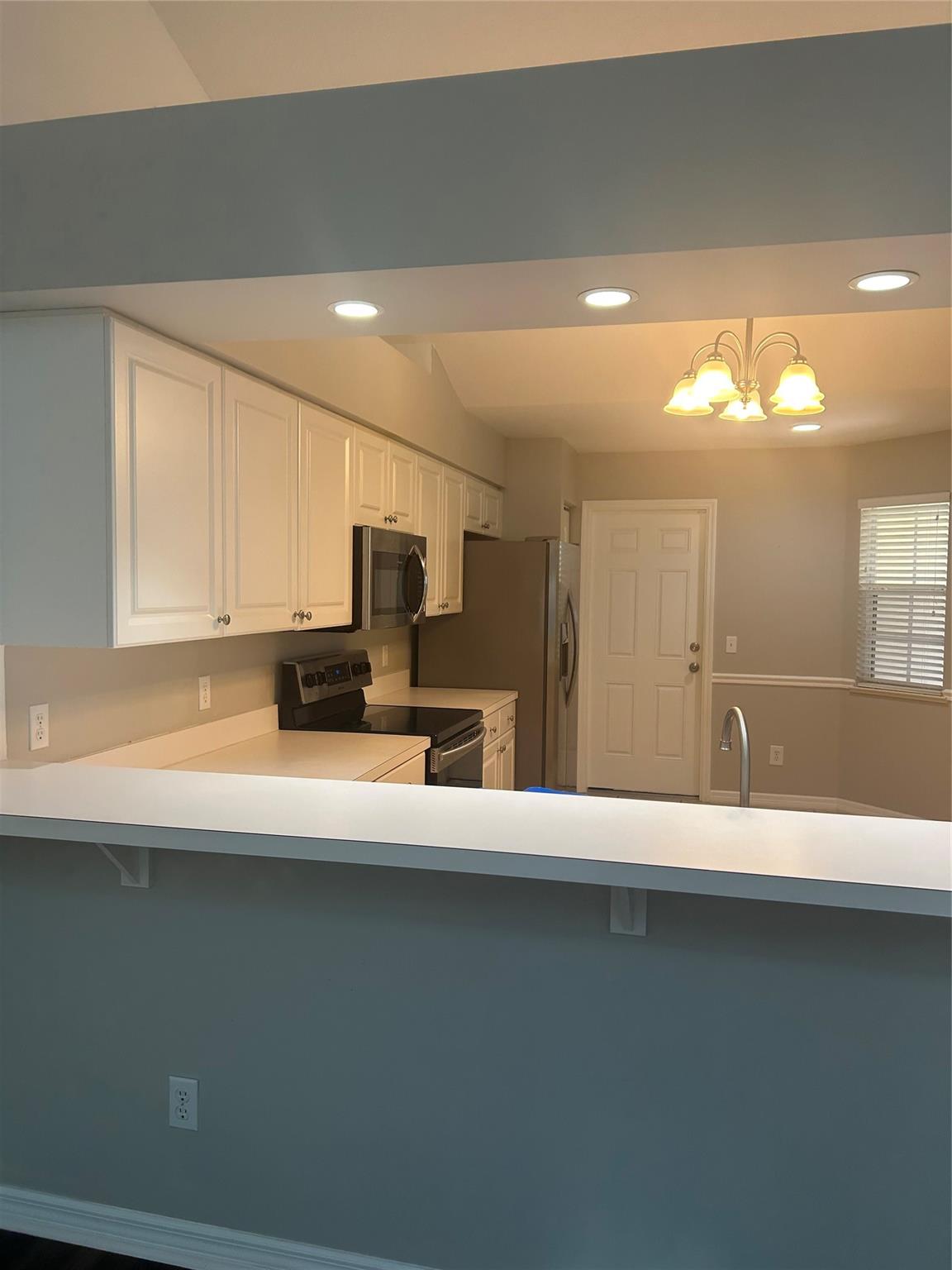 537 6th St, Vero Beach, FL, 32962/$270,000 4 537 6th St