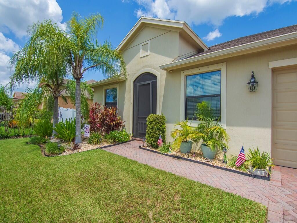 Photo of 9880 Verona Manor, Vero Beach, FL 32966 (MLS # B26066905)