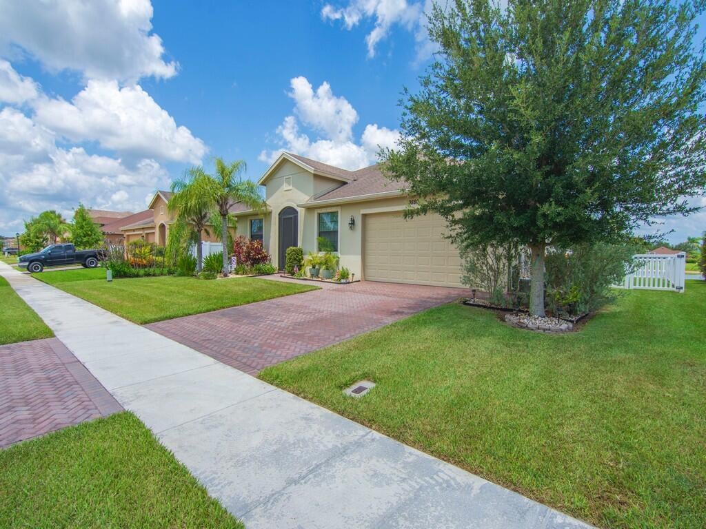 Photo of 9880 Verona Manor, Vero Beach, FL 32966 (MLS # B26066905)