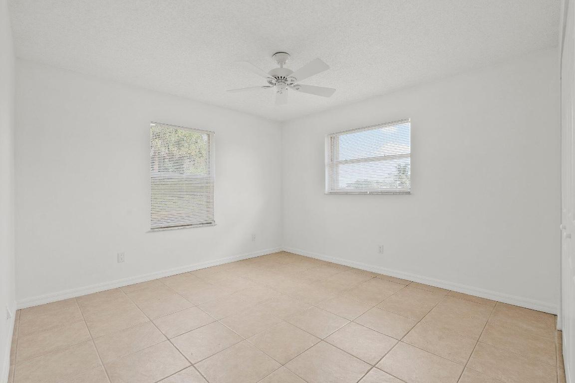 PORT SALERNO VILLAGE - Residential Income