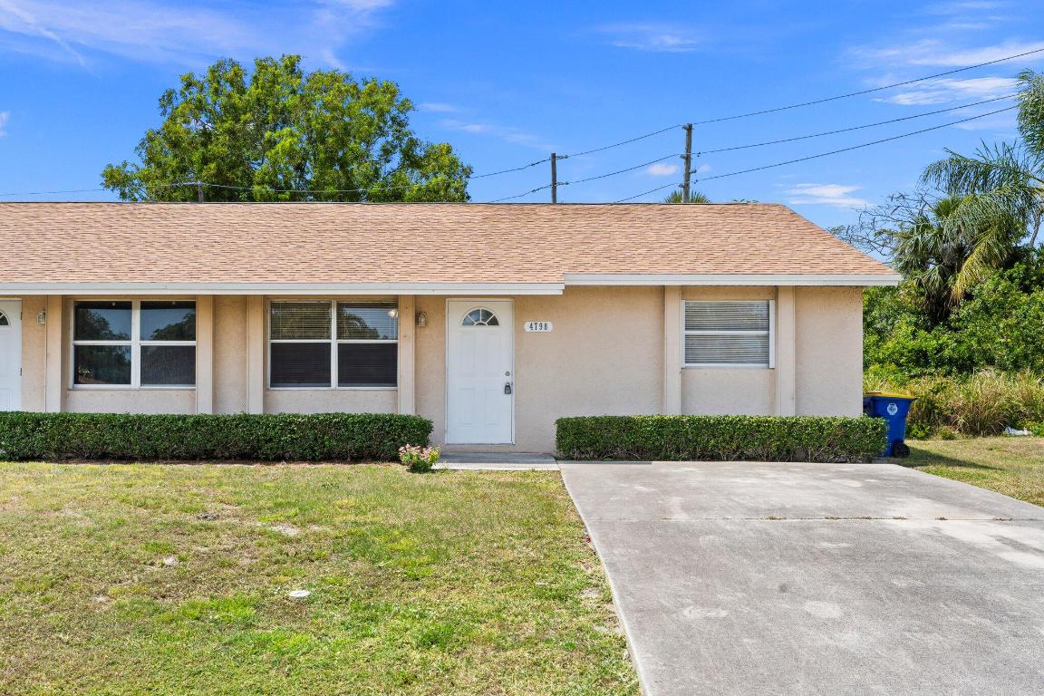 PORT SALERNO VILLAGE - Residential Income