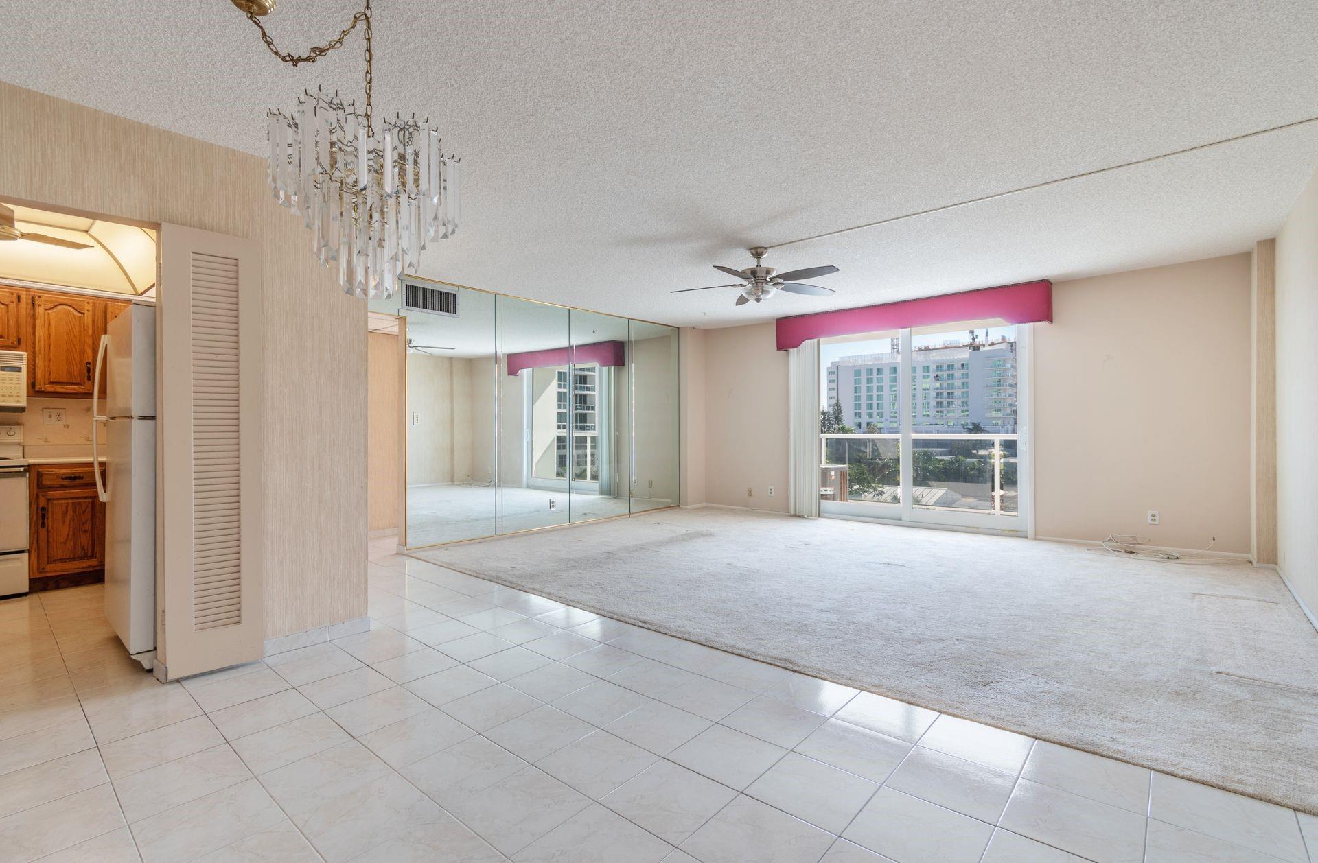 Birch Crest Apartments - Residential