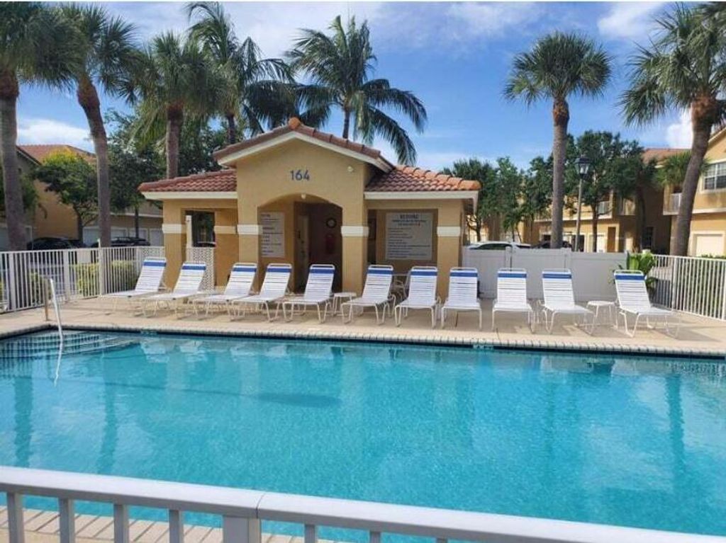 Photo of 158 Village Boulevard #D, Tequesta, FL 33469 (MLS # B26014618)